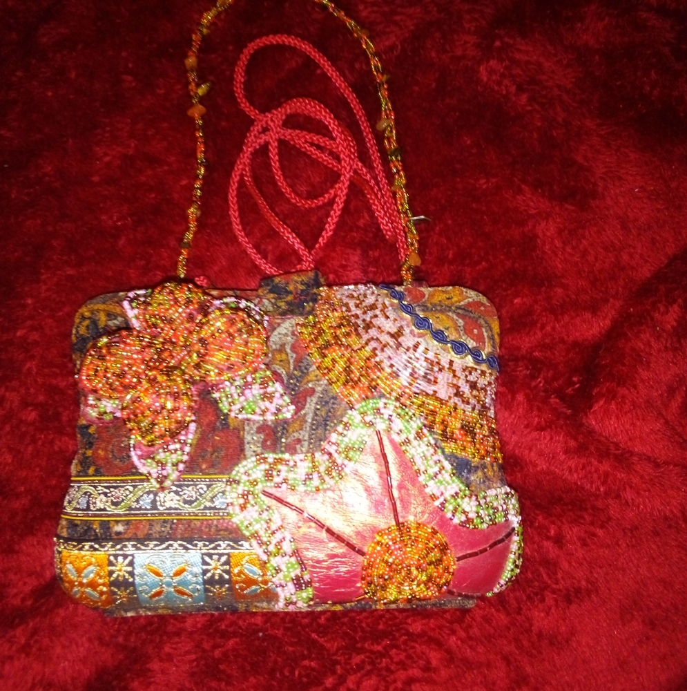 Vintage handmade, beaded purse